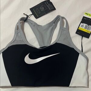 Nike Women's Black and Light Gray Sports Bra size M